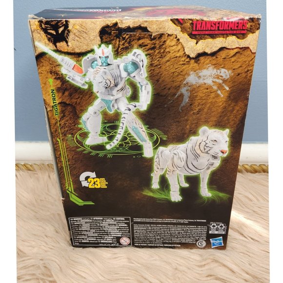 NWB 2021 TRANSFORMERS KINGDOM WAR FOR CYBERTRON TRILOGY -TIGATRON - Picture 2 of 3